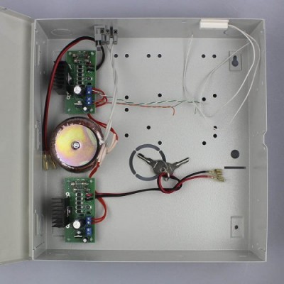 Блок безперебійного живлення RCA-24